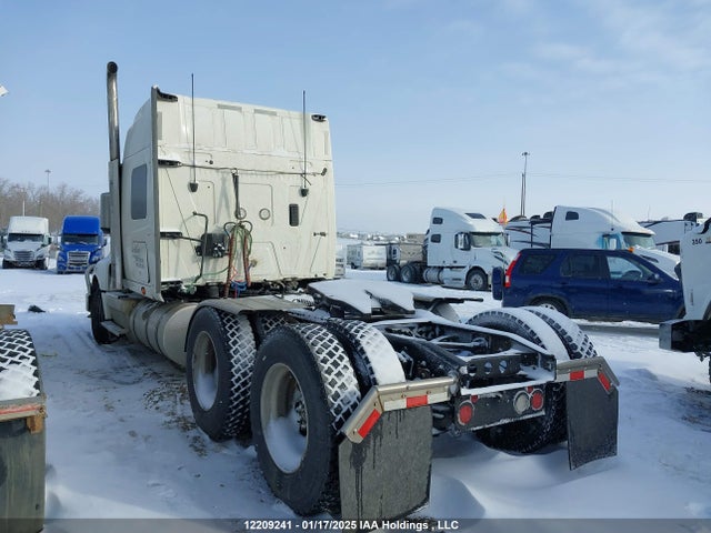 International x15, signature 2023 3HSDZAPR1PN855896 Image 18