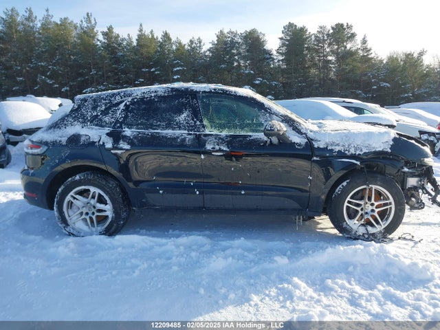 Porsche Macan 2021 WP1AA2A59MLB04450 Image 14