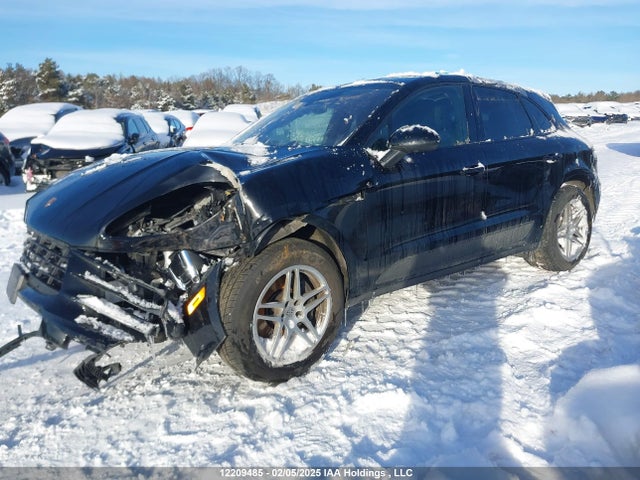 Porsche Macan 2021 WP1AA2A59MLB04450 Image 2