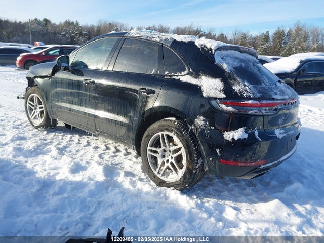 Porsche Macan 2021 WP1AA2A59MLB04450 Image 3