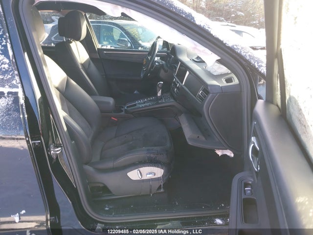 Porsche Macan 2021 WP1AA2A59MLB04450 Image 5