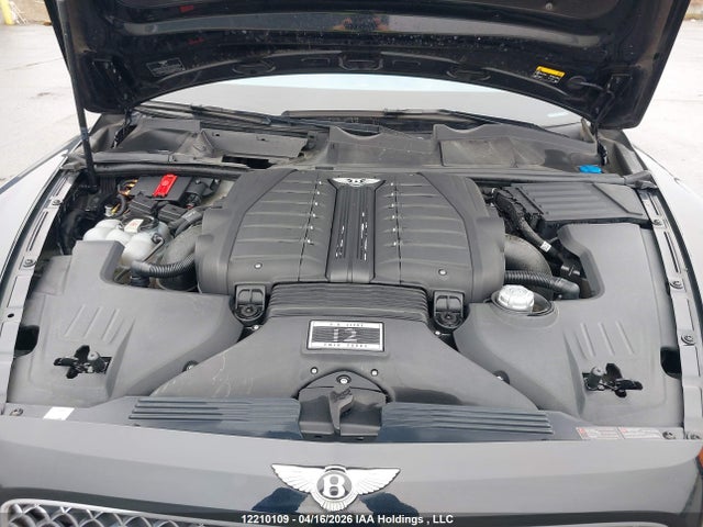 Bentley Bentayga 2018 SJAAC4ZV1JC017599 Image 10