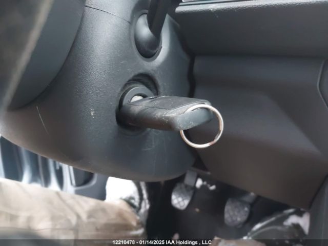 3VWN57BU0MM033855 Volkswagen tsi