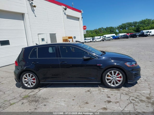 3VW447AU4JM290027 Volkswagen Golf GTI