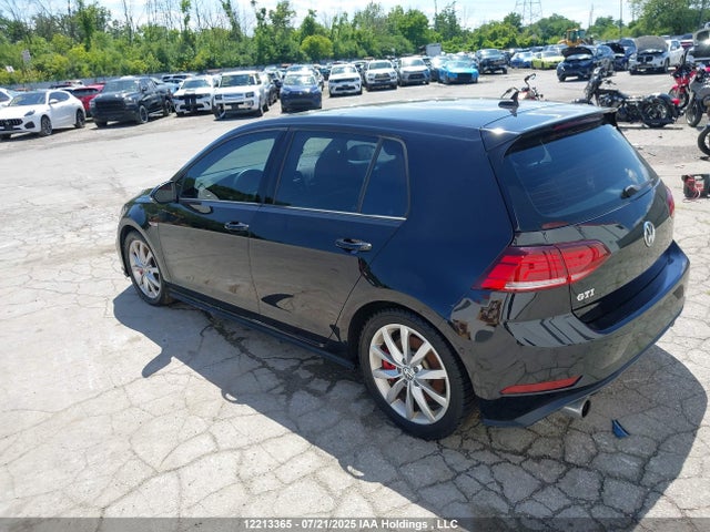3VW447AU4JM290027 Volkswagen Golf GTI