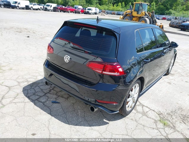 3VW447AU4JM290027 Volkswagen Golf GTI