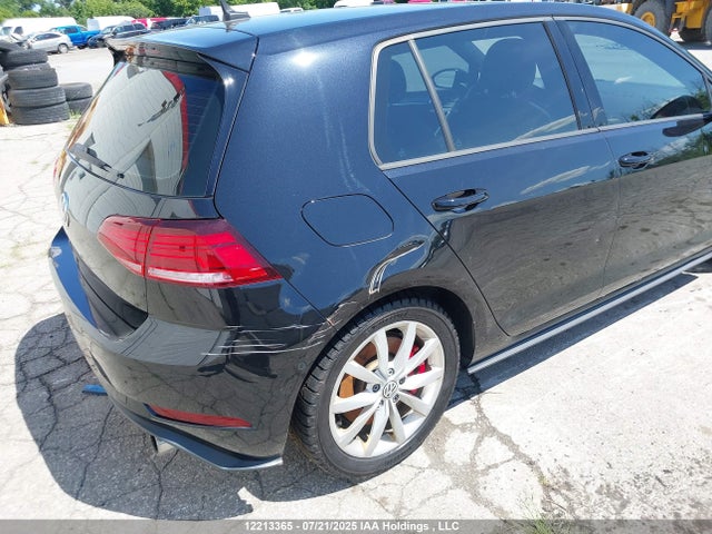 3VW447AU4JM290027 Volkswagen Golf GTI