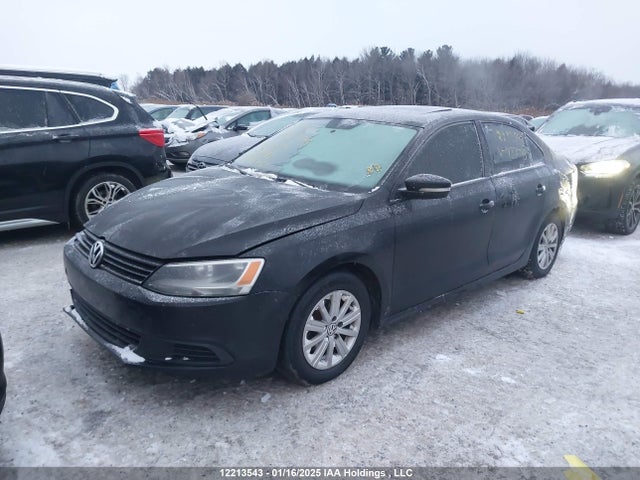 3VWDK7AJ1EM437793 Volkswagen Jetta 2.0l Comfortline
