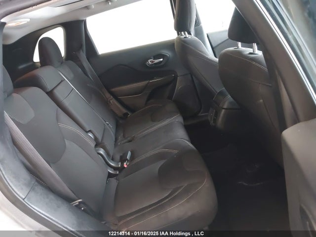 1C4PJMCS6GW116701 Jeep Cherokee