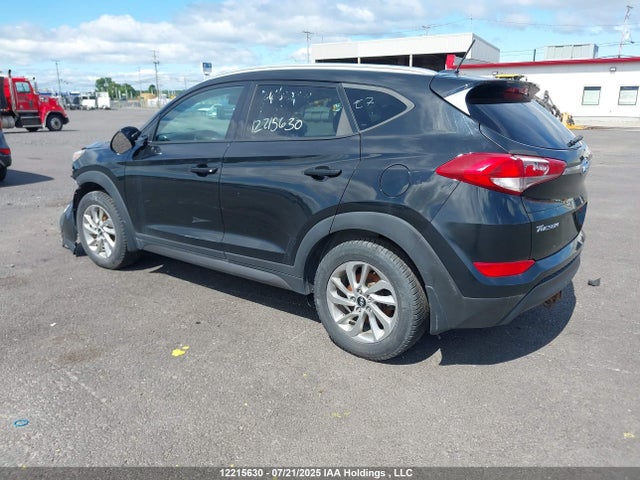 KM8J33A40GU052208 Hyundai Tucson