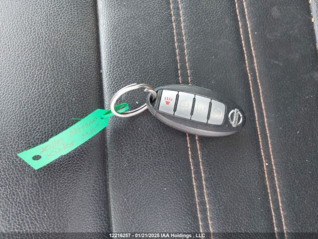 3N1CP5DV9LL521188 Nissan KICKS SR