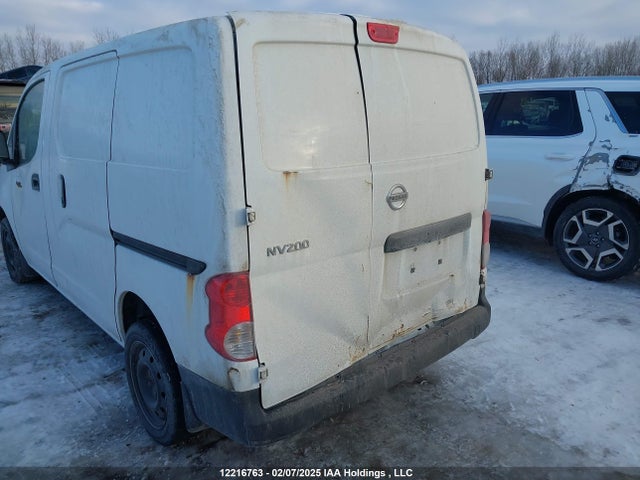 3N6CM0KN5FK718099 Nissan Nv200 2.5s/2.5sv