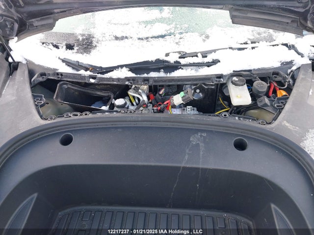 5YJ3E1EAXPF472482 Tesla MODEL 3