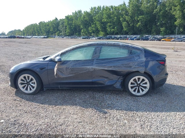 5YJ3E1EAXPF472482 Tesla MODEL 3