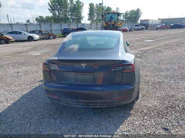 5YJ3E1EAXPF472482 Tesla MODEL 3