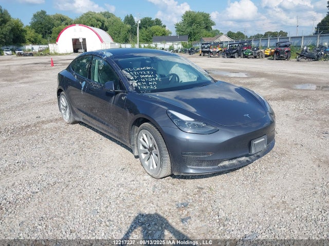 5YJ3E1EAXPF472482 Tesla MODEL 3