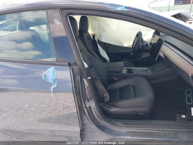 5YJ3E1EAXPF472482 Tesla MODEL 3