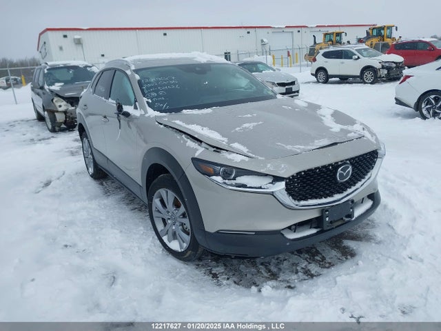 3MVDMBDM4PM526426 Mazda pyukd