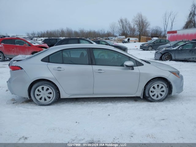 12217958 :رقم المزاد ، 5YFBPMBE6MP201854 vin ، 2021 Toyota Corolla L مزاد بيع