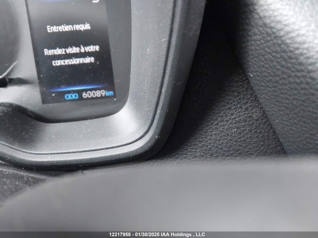 12217958 :رقم المزاد ، 5YFBPMBE6MP201854 vin ، 2021 Toyota Corolla L مزاد بيع