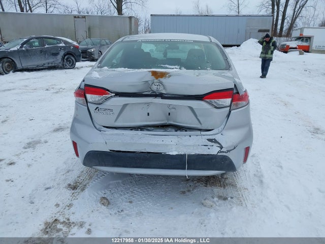12217958 :رقم المزاد ، 5YFBPMBE6MP201854 vin ، 2021 Toyota Corolla L مزاد بيع