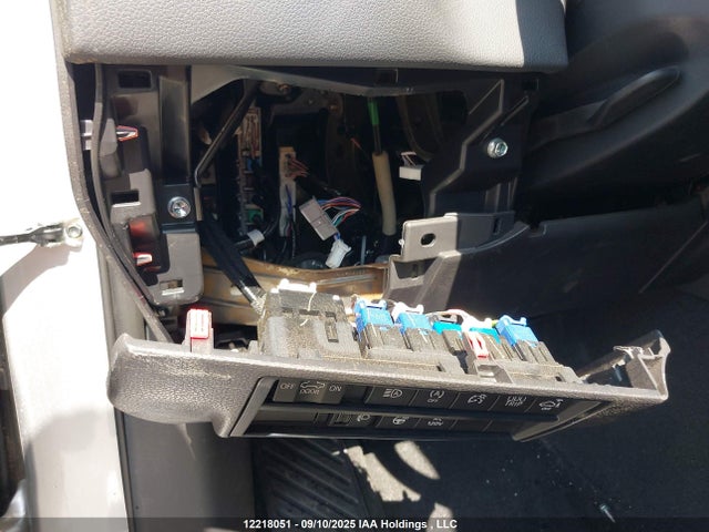 Toyota v35a-fts 2024 5TFJA5DB3RX197745 Image 6