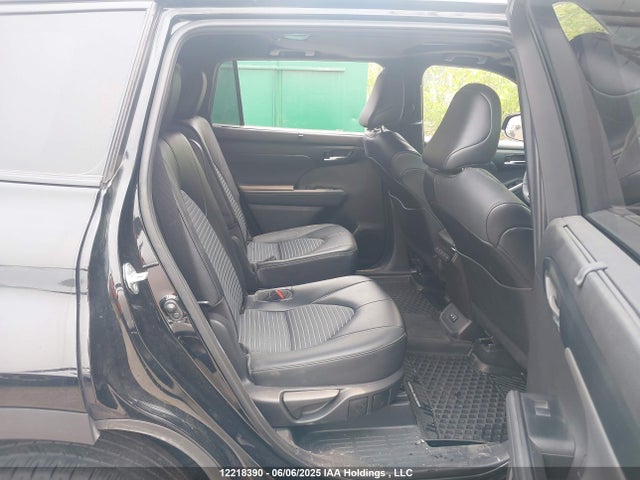 5TDLZRBH2NS206922 Toyota 2gr-fks