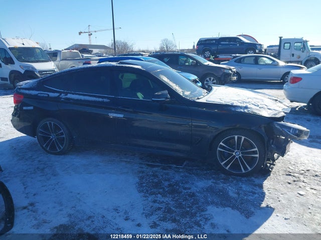 WBA8Y3C38HG450840 BMW 340i