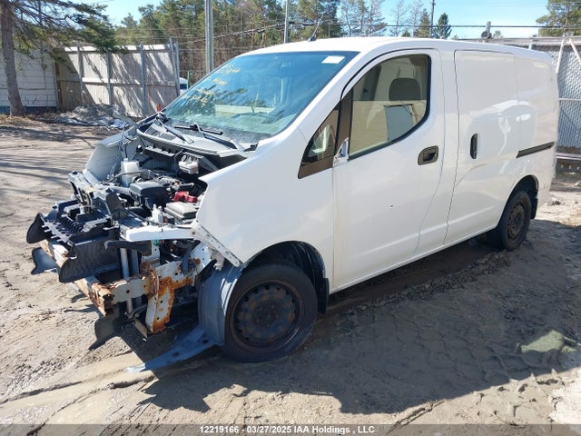 3N6CM0KN9HK704600 Nissan 2017