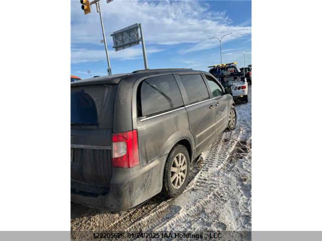 2C4RC1BGXFR751331 Chrysler Town and Country