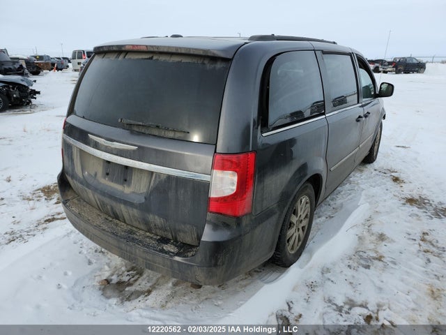 2C4RC1BGXFR751331 Chrysler Town and Country