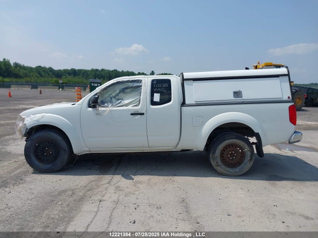 1N6AD0CW0JN744126 Nissan 2018