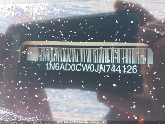 1N6AD0CW0JN744126 Nissan 2018