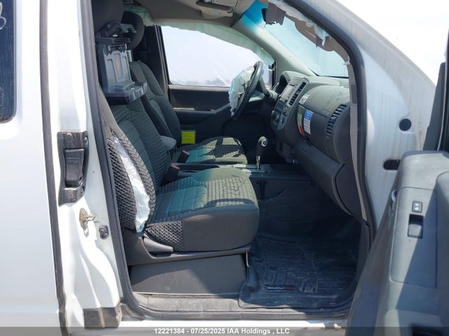 1N6AD0CW0JN744126 Nissan 2018