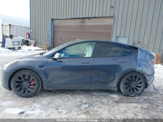 7SAYGDEFXPF589494 Tesla Model Y