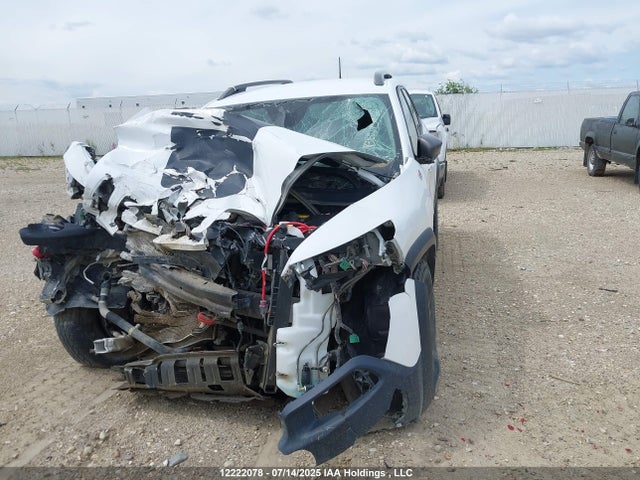 Jeep Cherokee 2016 1C4PJMBB1GW228906 Image 11