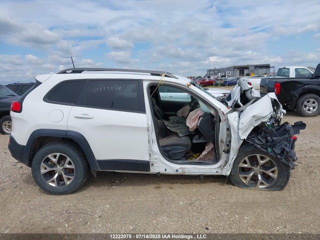 Jeep Cherokee 2016 1C4PJMBB1GW228906 Image 12