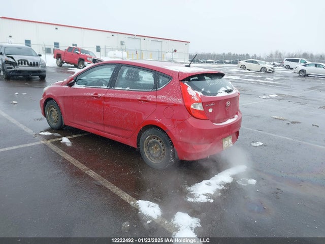 Hyundai Accent Gls/se 2014 KMHCU5AE3EU196617 Image 3