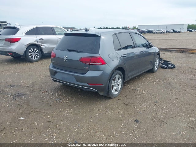 3VWG17AU6JM293257 Volkswagen Golf