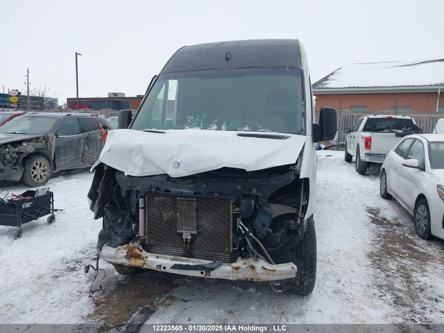 Mercedes-Benz Sprinter 2500 2015 WD3BE8DC3FP144892 Image 13