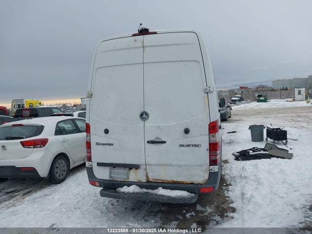 Mercedes-Benz Sprinter 2500 2015 WD3BE8DC3FP144892 Image 17