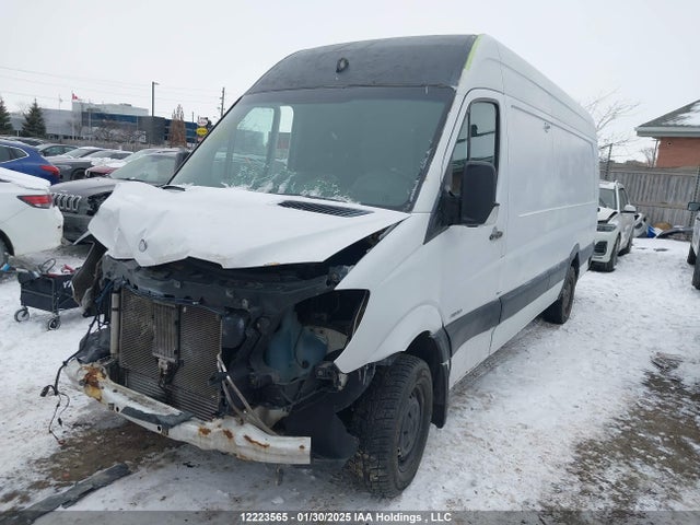 Mercedes-Benz Sprinter 2500 2015 WD3BE8DC3FP144892 Image 2