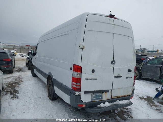 Mercedes-Benz Sprinter 2500 2015 WD3BE8DC3FP144892 Image 3