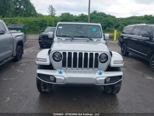 1C4JJXP63PW647861 Jeep 2023