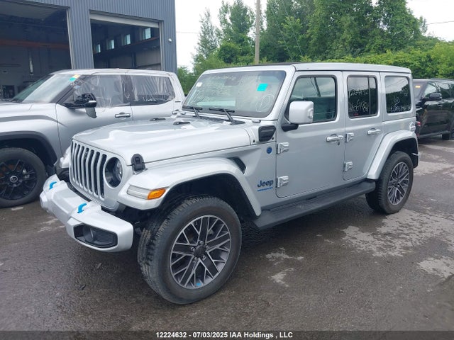 1C4JJXP63PW647861 Jeep 2023