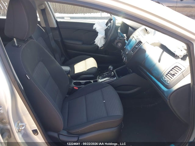 Продажа на аукционе авто 2018 Kia Forte Lx, vin: KNAFK5A88J5774293, номер лота: 12224641
