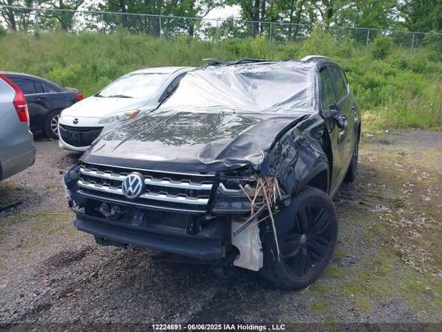 Volkswagen 2019 2019 1V2MR2CA2KC503813 Image 2
