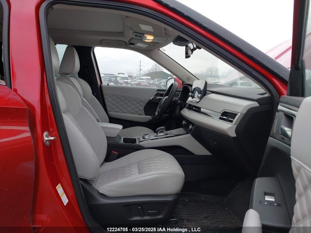 Mitsubishi Outlander 2023 JA4J4VA89PZ605421 Image 5