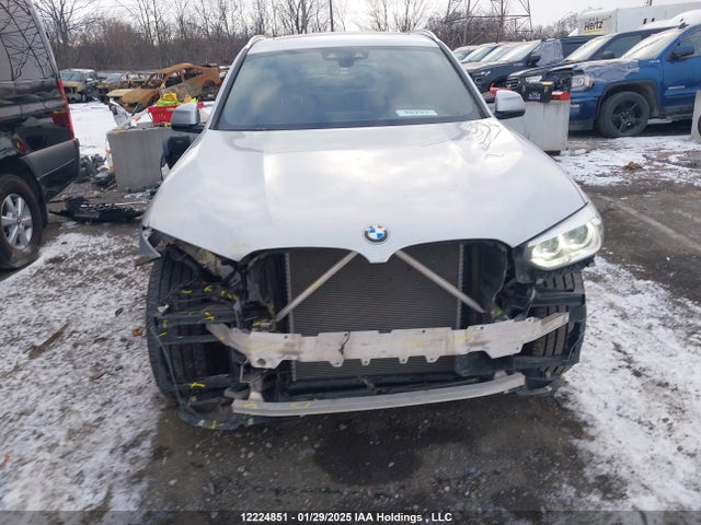 5UXTR9C56KLP91617 BMW X3