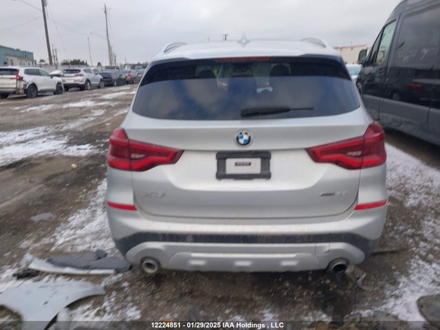 5UXTR9C56KLP91617 BMW X3